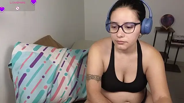 blue  moon  online show from February 28, 2026, 3:39 am