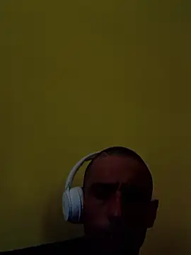 jonekjohnypl online show from June 27, 2026, 6:03 pm