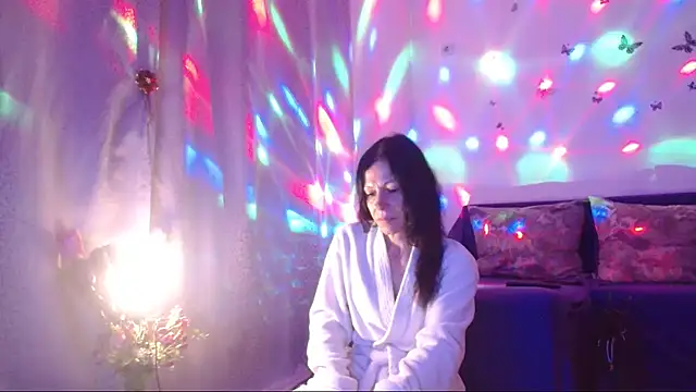 Snapshot of ElysaSun chatting on February 19, 2026, 6:16 pm ElysaSun online show from February 19, 2026, 6:16 pm