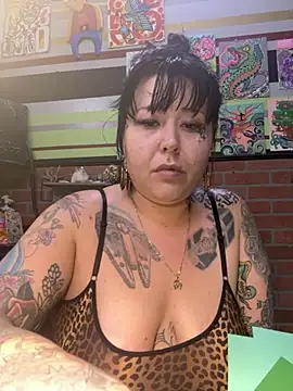 evacheers online show from November 8, 2025, 10:52 am