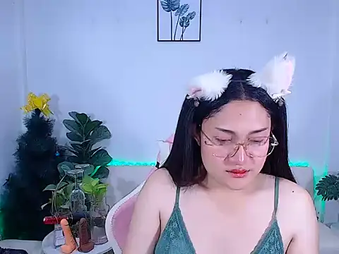 Snapshot of plysaithailand chatting on July 8, 2026, 1:45 pm plysaithailand online show from July 8, 2026, 1:45 pm