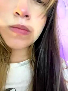 Snapshot of Abby_Sweet1_ chatting on September 26, 2025, 11:50 am Abby Sweet1  online show from September 26, 2025, 11:50 am