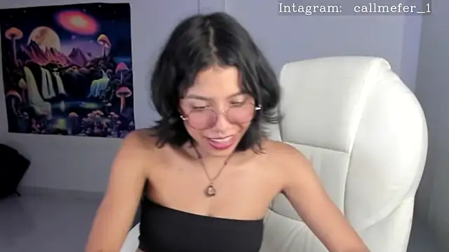 Ashlleycam  online show from March 22, 2025, 1:43 am