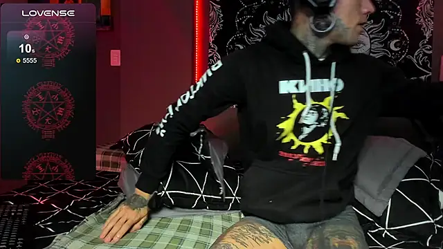 Snapshot of josh__ackerman chatting on April 10, 2026, 3:46 am josh ackerman online show from April 10, 2026, 3:46 am