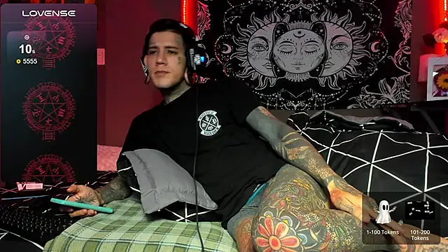 Snapshot of josh__ackerman chatting on April 9, 2026, 8:31 am josh ackerman online show from April 9, 2026, 8:31 am