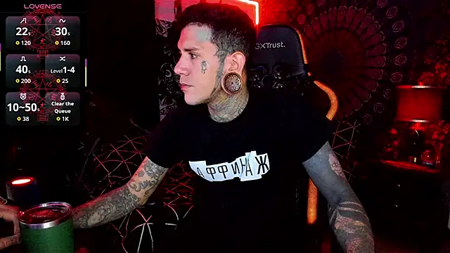 Snapshot of josh__ackerman chatting on October 8, 2025, 10:54 pm josh ackerman online show from October 8, 2025, 10:54 pm