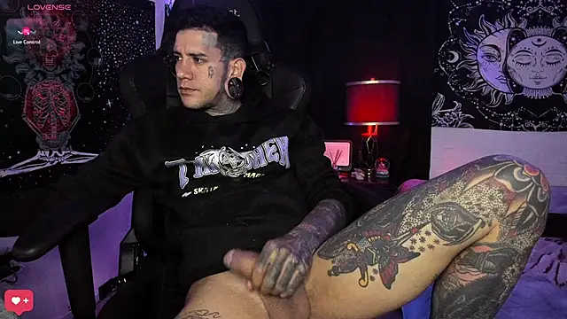 Snapshot of josh__ackerman chatting on March 22, 2025, 10:06 am josh ackerman online show from March 22, 2025, 10:06 am