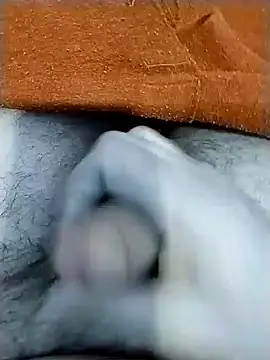 Rajxxxdx4u online show from January 2, 2025, 6:01 pm