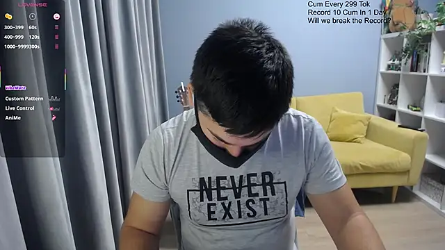 Snapshot of Tomguys chatting on February 1, 2026, 4:49 pm Tomguys online show from February 1, 2026, 4:49 pm