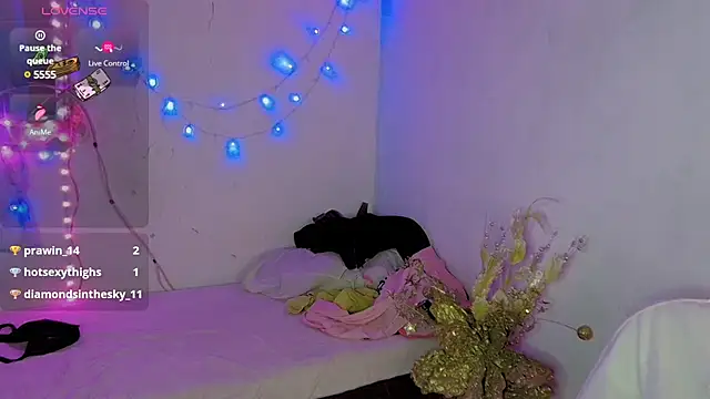 kiarybell   online show from February 23, 2025, 6:28 am