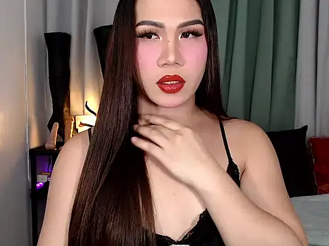 elise bloom69 online show from June 18, 2026, 4:45 pm