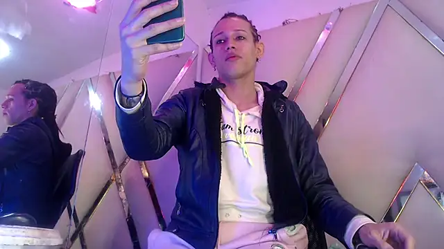 StefyFerrer online show from November 30, 2025, 2:01 am