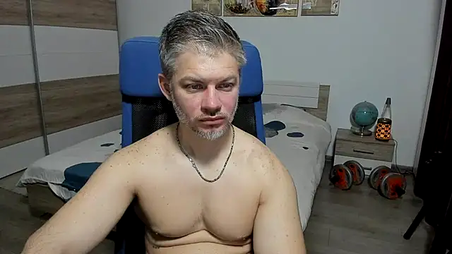 RobbyShawz online show from April 13, 2026, 5:11 am