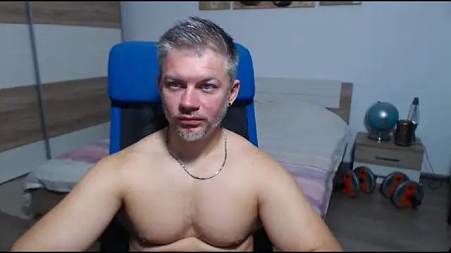 RobbyShawz online show from September 23, 2025, 6:09 am