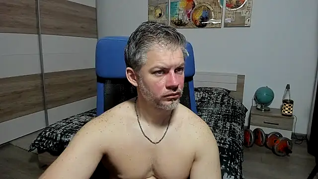 Snapshot of RobbyShawz chatting on May 1, 2026, 4:28 am RobbyShawz online show from May 1, 2026, 4:28 am