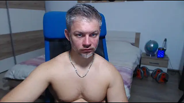 RobbyShawz online show from September 22, 2025, 6:19 am