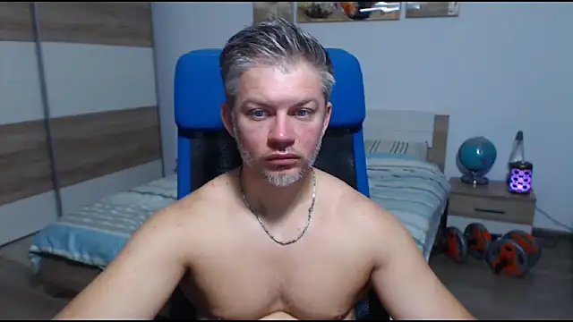 RobbyShawz online show from September 10, 2025, 6:12 am