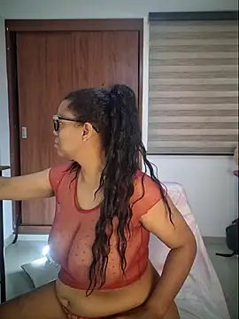 Snapshot of Natashariley1 chatting on February 8, 2026, 8:17 pm Natashariley1 online show from February 8, 2026, 8:17 pm