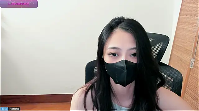 Ayase momo online show from July 21, 2026, 9:27 pm