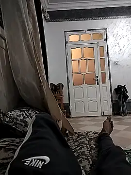 yacinemsila online show from October 18, 2025, 1:24 pm