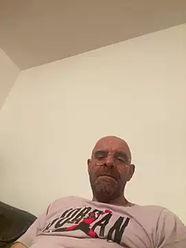 slim1976006 online show from July 27, 2026, 12:50 am