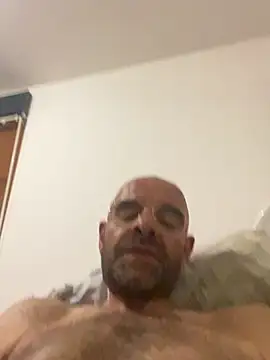 slim1976006 online show from July 5, 2026, 8:48 pm