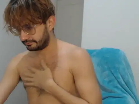 Snapshot of peterannaud chatting on October 1, 2025, 11:36 am peterannaud online show from October 1, 2025, 11:36 am