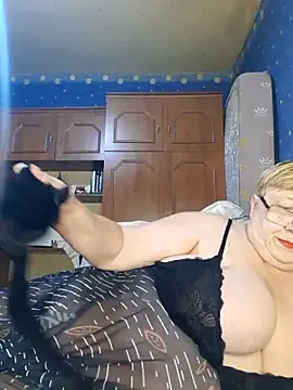 Lena Gaby online show from October 7, 2025, 3:51 am