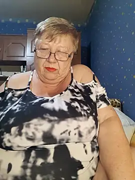 Lena Gaby online show from July 9, 2026, 7:46 pm