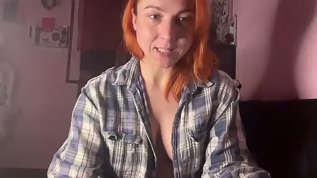 Nikky Divine online show from February 13, 2026, 8:20 pm