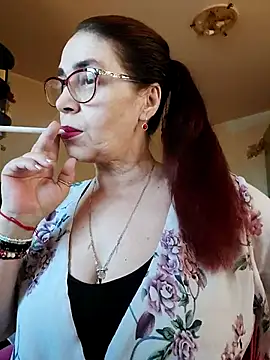 Chriss Tinaa online show from March 7, 2025, 6:02 am