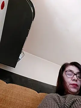 Chriss Tinaa online show from February 20, 2026, 9:33 am