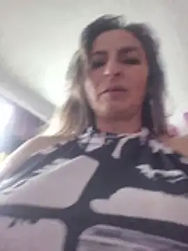 marilyn love6969 online show from April 9, 2026, 12:33 pm