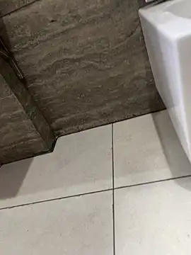 luciferdxm5 online show from September 23, 2025, 3:13 am