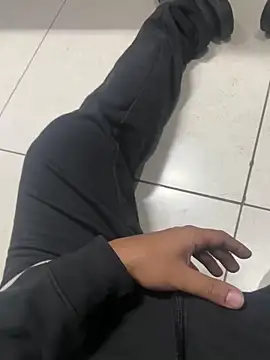 luciferdxm5 online show from February 24, 2025, 3:44 am