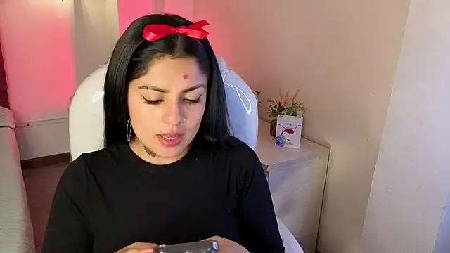 Snapshot of Catalinaa_martinez chatting on October 10, 2025, 3:07 am Catalinaa martinez online show from October 10, 2025, 3:07 am