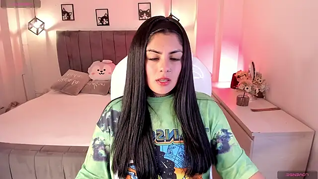 Snapshot of Catalinaa_martinez chatting on September 14, 2025, 2:45 am Catalinaa martinez online show from September 14, 2025, 2:45 am