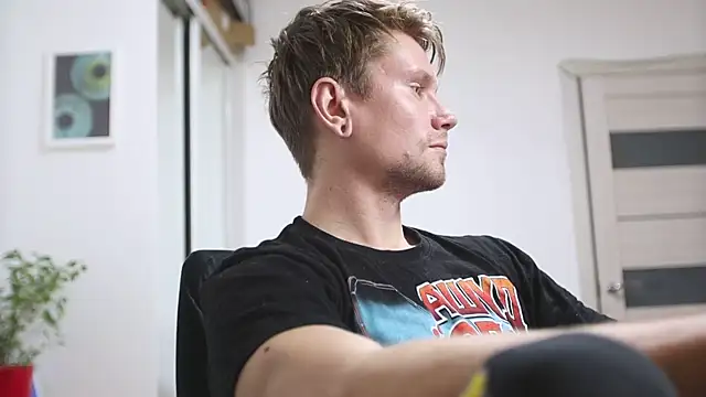 kevin-park online show from December 19, 2025, 6:49 am