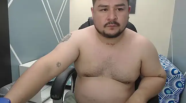 Snapshot of oso_dirty_ chatting on March 20, 2025, 5:36 pm oso dirty online show from March 20, 2025, 5:36 pm