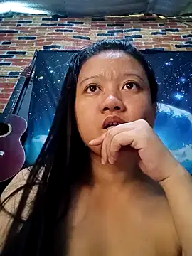 Snapshot of Urchanel chatting on February 7, 2025, 2:19 am Urchanel online show from February 7, 2025, 2:19 am