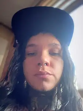 Snapshot of Lilmarieee chatting on October 19, 2025, 10:12 pm Lilmarieee online show from October 19, 2025, 10:12 pm