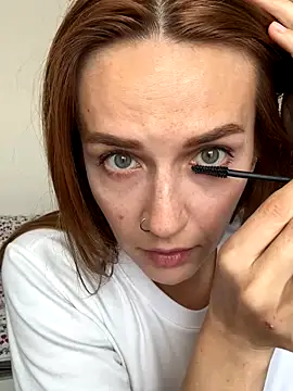 BritneyHall online show from October 9, 2025, 7:09 am