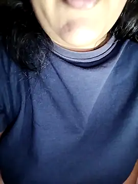 Snapshot of Annerae chatting on February 20, 2026, 5:04 pm Annerae online show from February 20, 2026, 5:04 pm