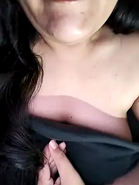 Annerae online show from March 26, 2026, 3:54 pm