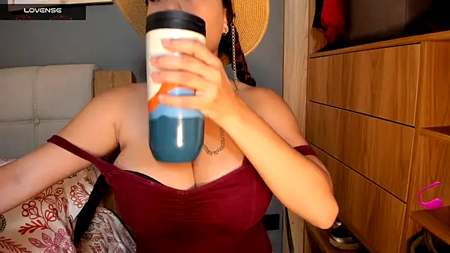 Ash milk online show from June 25, 2026, 9:20 pm