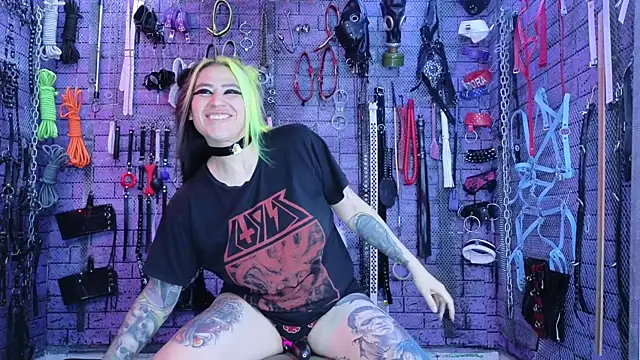 PANDORANEZZ online show from January 17, 2026, 9:02 am