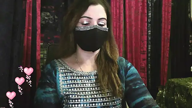 Cute Sonii online show from November 11, 2025, 12:22 pm