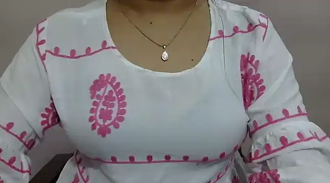 Snapshot of mahira_999 chatting on January 23, 2025, 3:16 am mahira 999 online show from January 23, 2025, 3:16 am