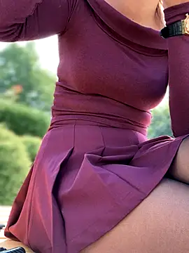 Snapshot of YOUR-KARINA chatting on September 14, 2025, 3:40 am YOUR-KARINA online show from September 14, 2025, 3:40 am