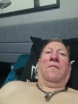 Snapshot of tomtom111111 chatting on October 10, 2025, 2:07 pm tomtom111111 online show from October 10, 2025, 2:07 pm